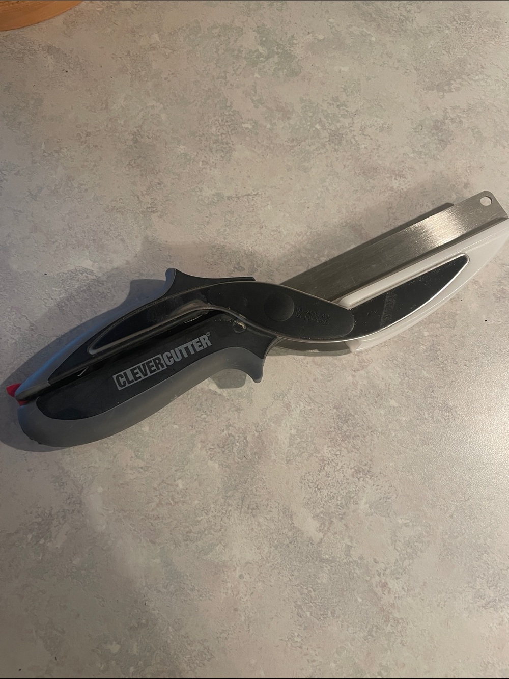 Clever Cutter 2-in-1 Black and Silver Kitchen Shears